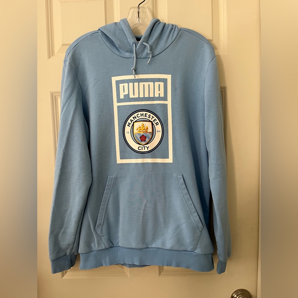Men’s Puma Manchester City Soccer Hoodie Kangaroo pocket lightweight Size M